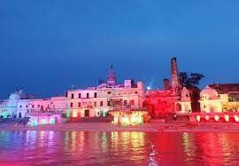Book Innova Crysta for your Varanasi to Ayodhya Tour
